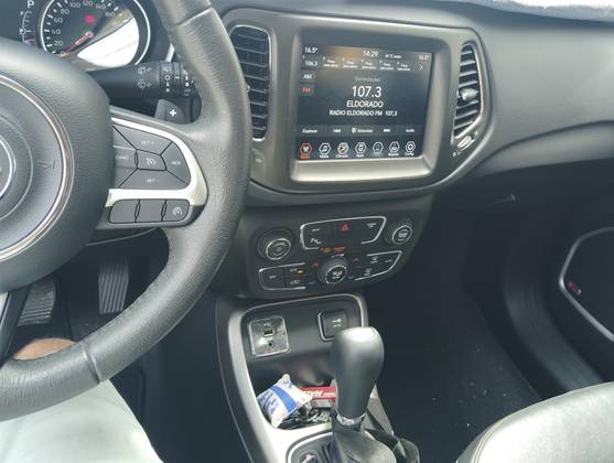JEEP COMPASS 2.0 16V FLEX LONGITUDE AUTOMÁTICO JEEP COMPASS 2.0 16V FLEX LONGITUDE AUTOMÁTICO
